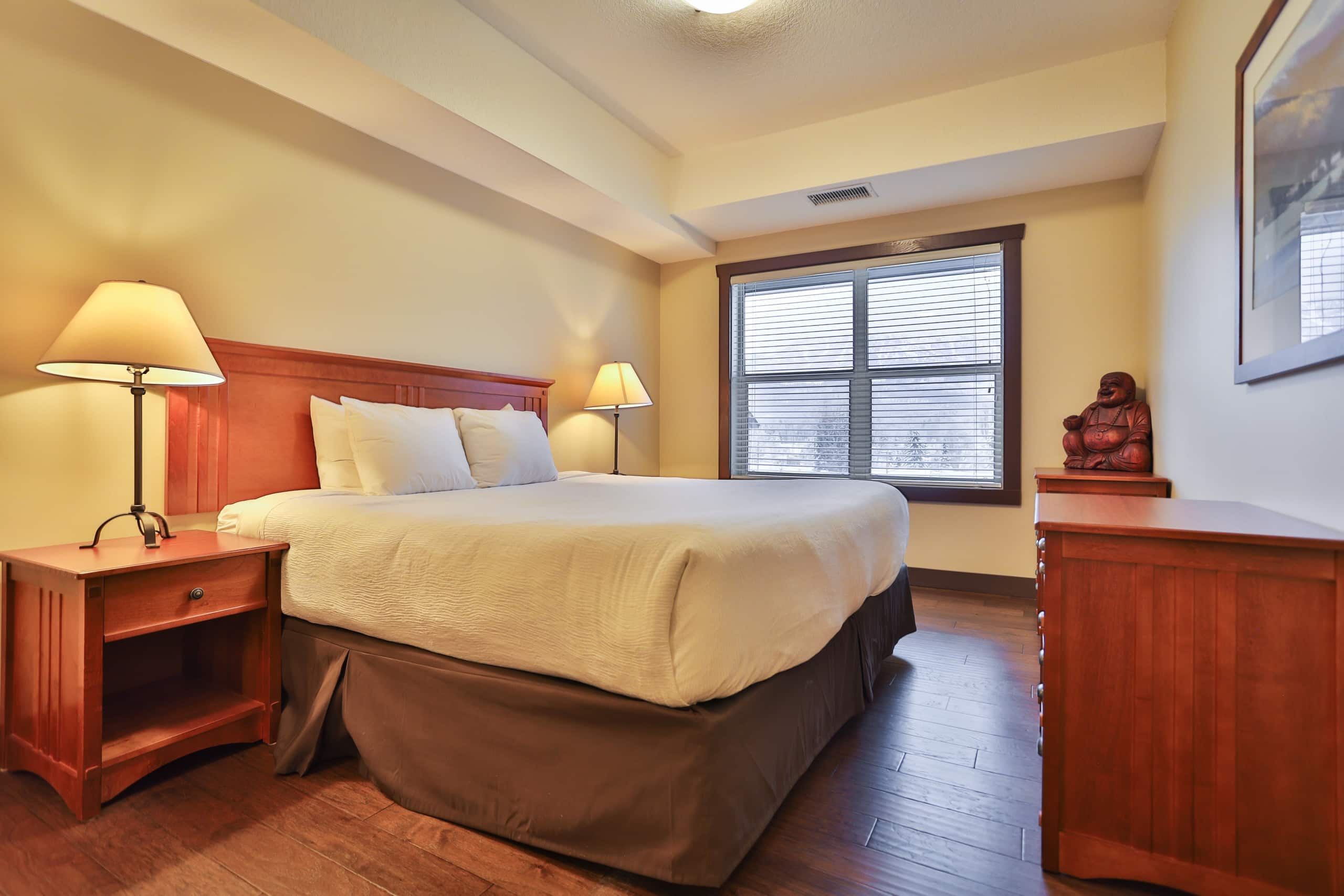 Penthouse with Views | Heated Pool | Steam Room - Photo 21