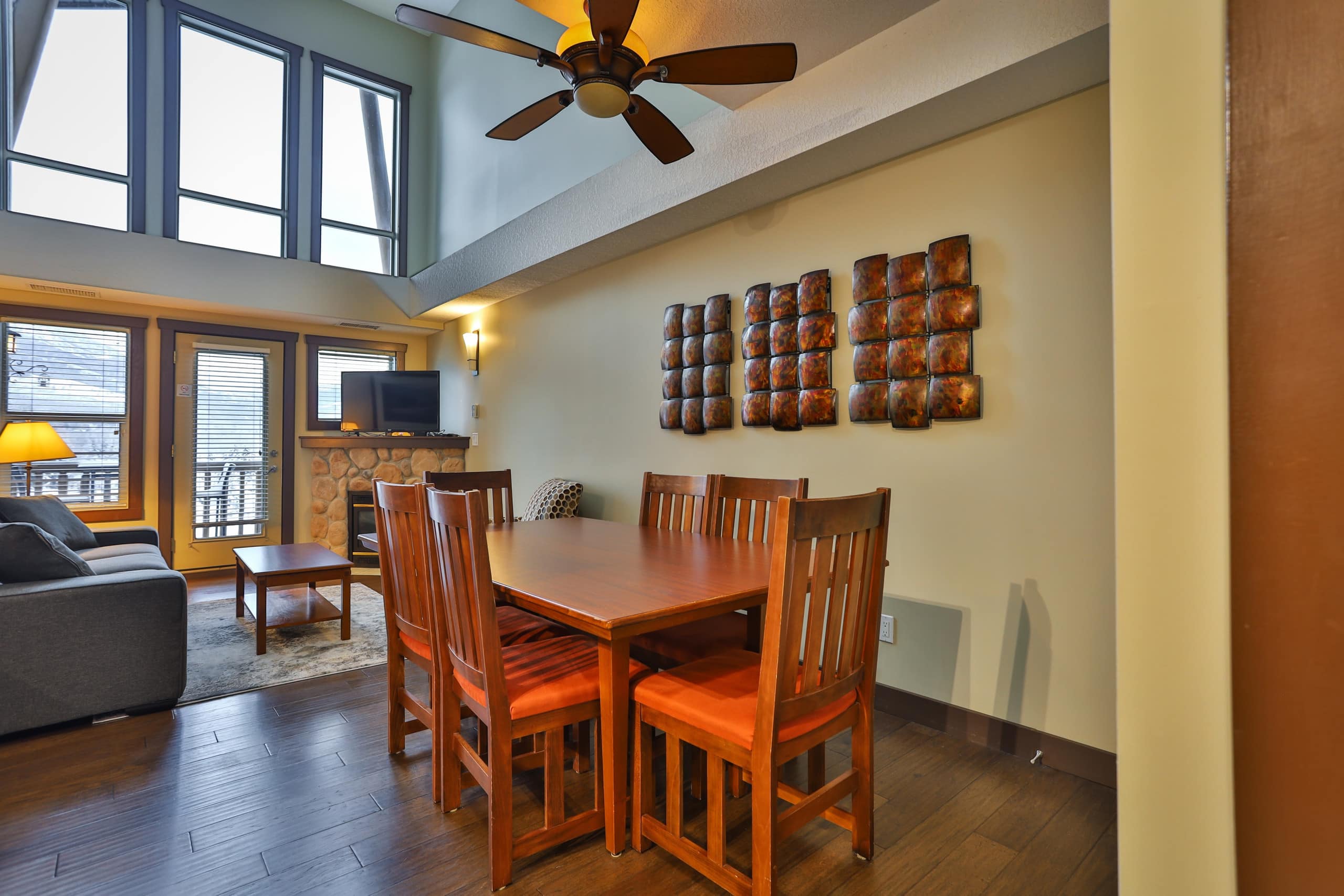 Penthouse with Views | Heated Pool | Steam Room - Photo 4