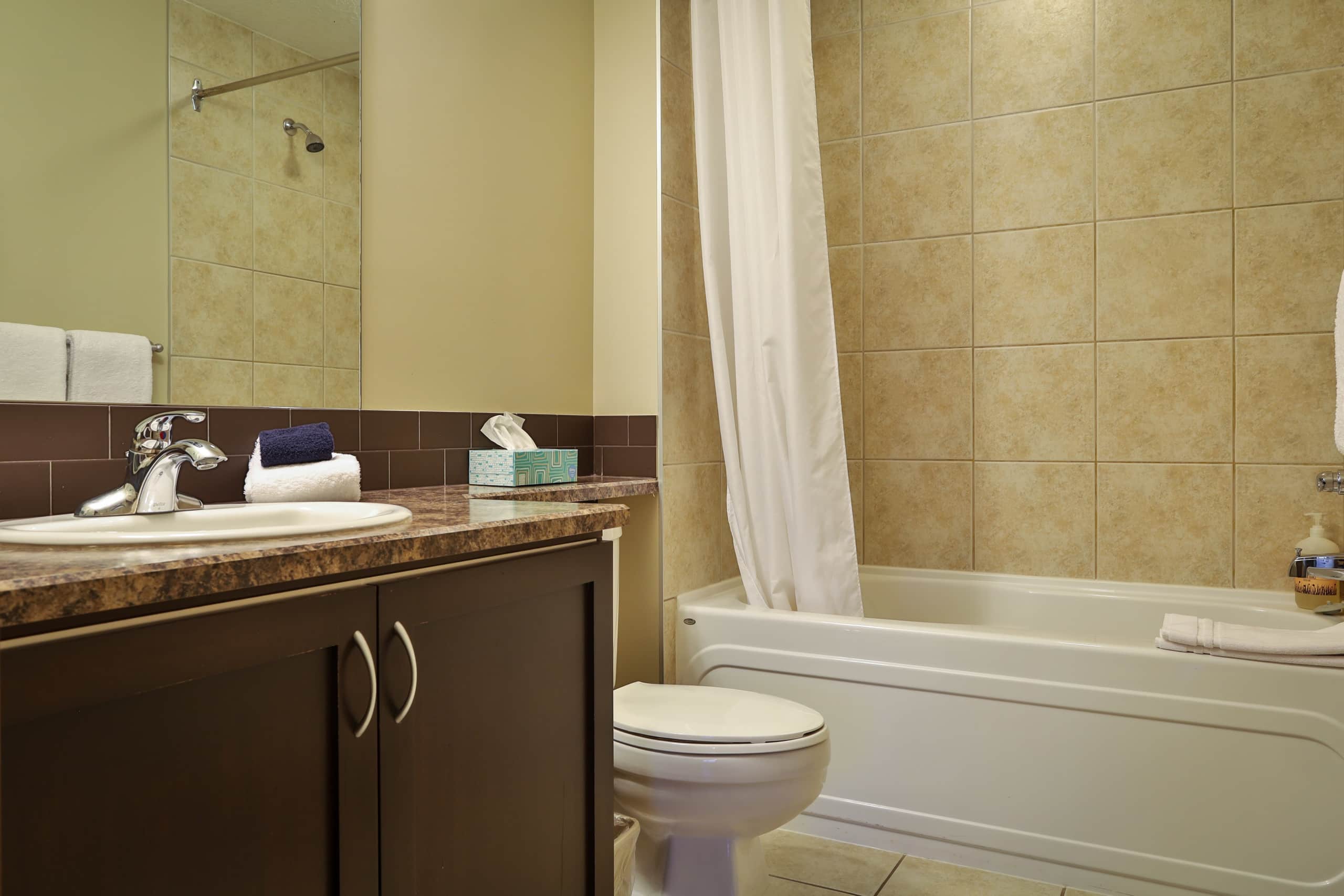 Penthouse with Views | Heated Pool | Steam Room - Photo 25