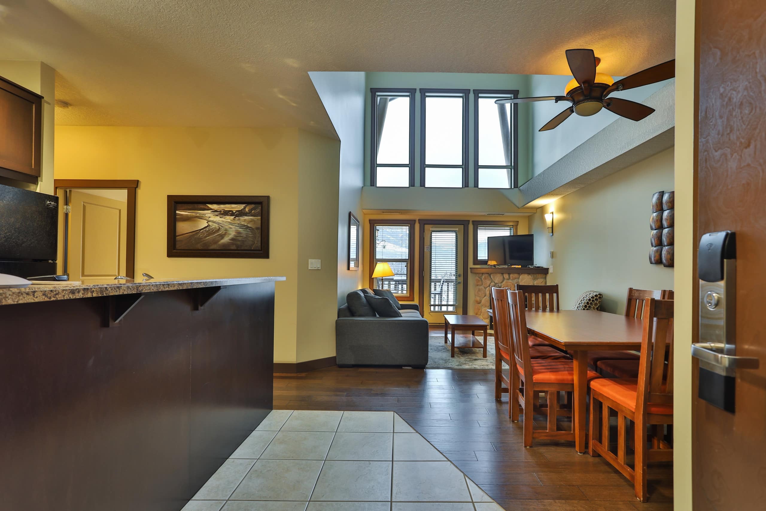 Penthouse with Views | Heated Pool | Steam Room - Photo 11