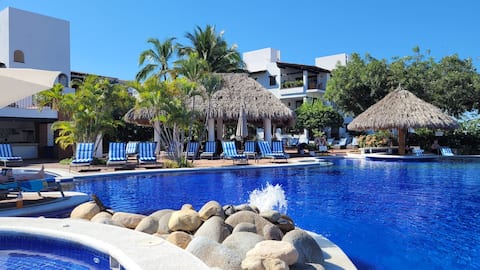 Popular Airbnb listing: Top Flr Part Ocean View Studio in Selva Romantica in Jalisco