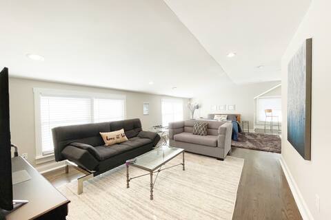 Dream Studio in Great Walkable Location