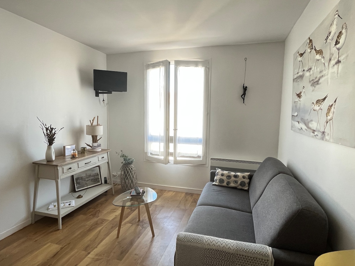 Popular Airbnb listing: The "Pearl" of Saint-Martin-de-Ré in Saint Martin De Ré