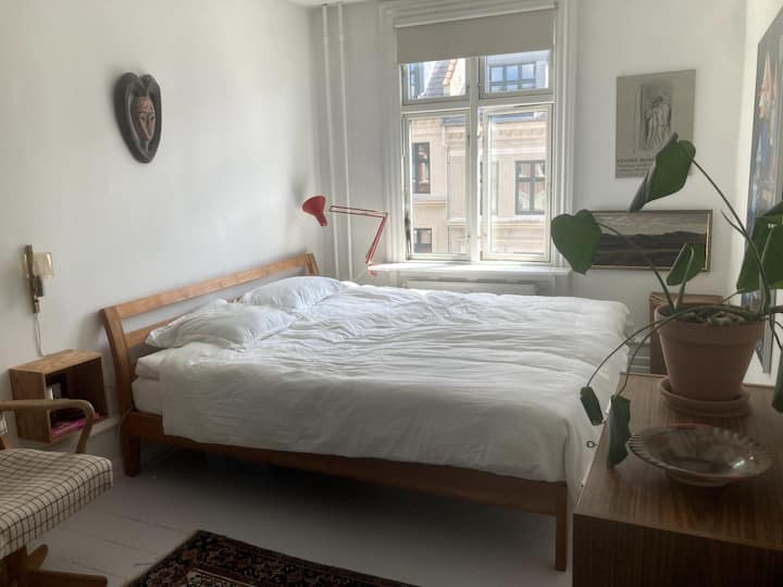 غرفة النوم 1