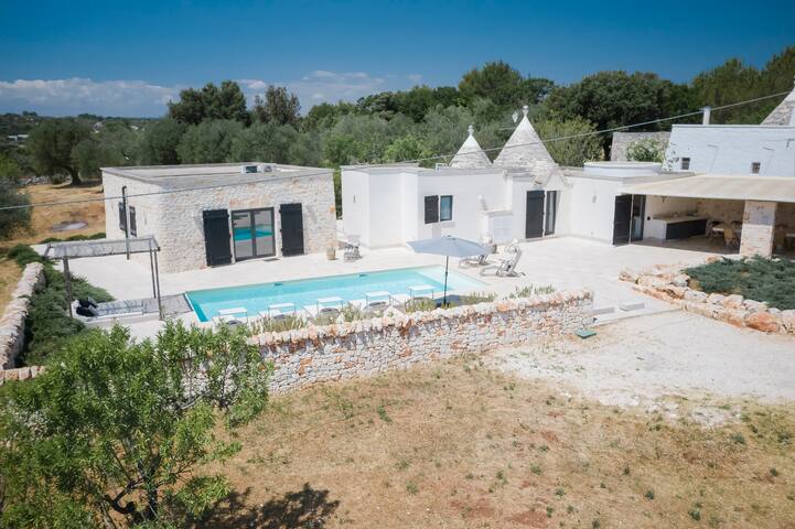 trullo and lamia Cinera gallery image 2