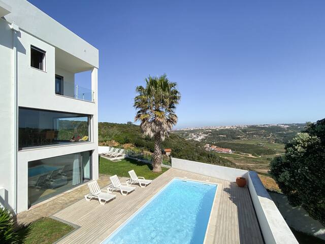 Seascape Villa Ericeira with terraces and pool gallery image 3