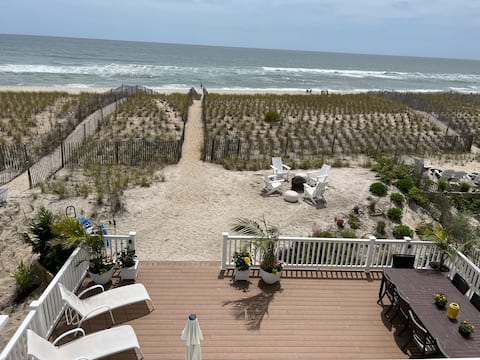 OCEAN FRONT - BEACH HOUSE