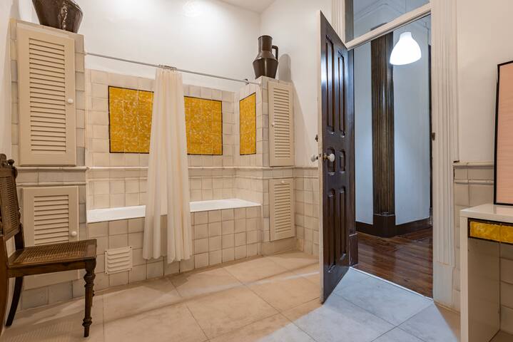 Saldanha Charming Palace – Clean & Safe gallery image 4