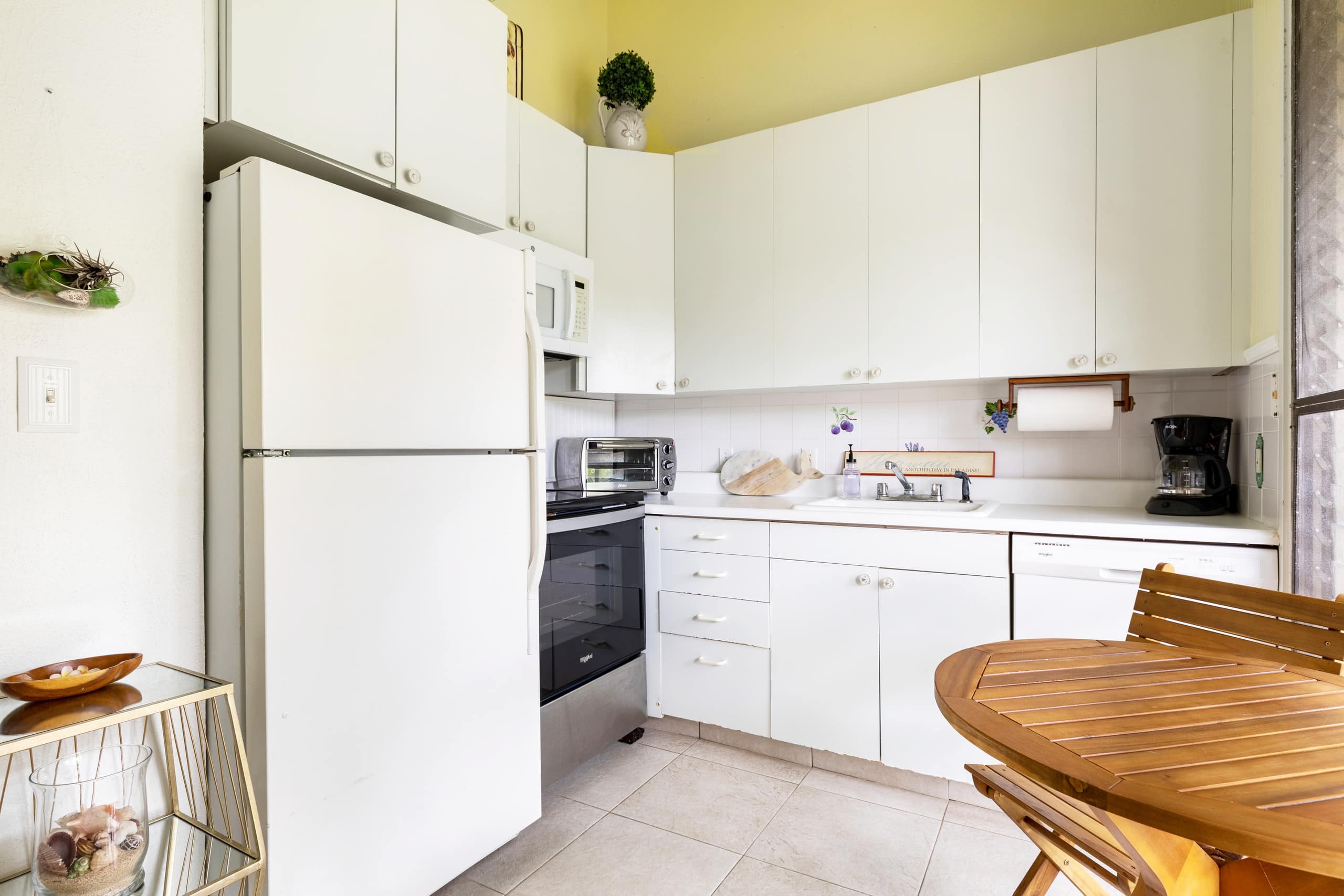 Condo in Kahuku · ★4.87 · 1 bedroom · 2 beds · 1 private bath - Image 8