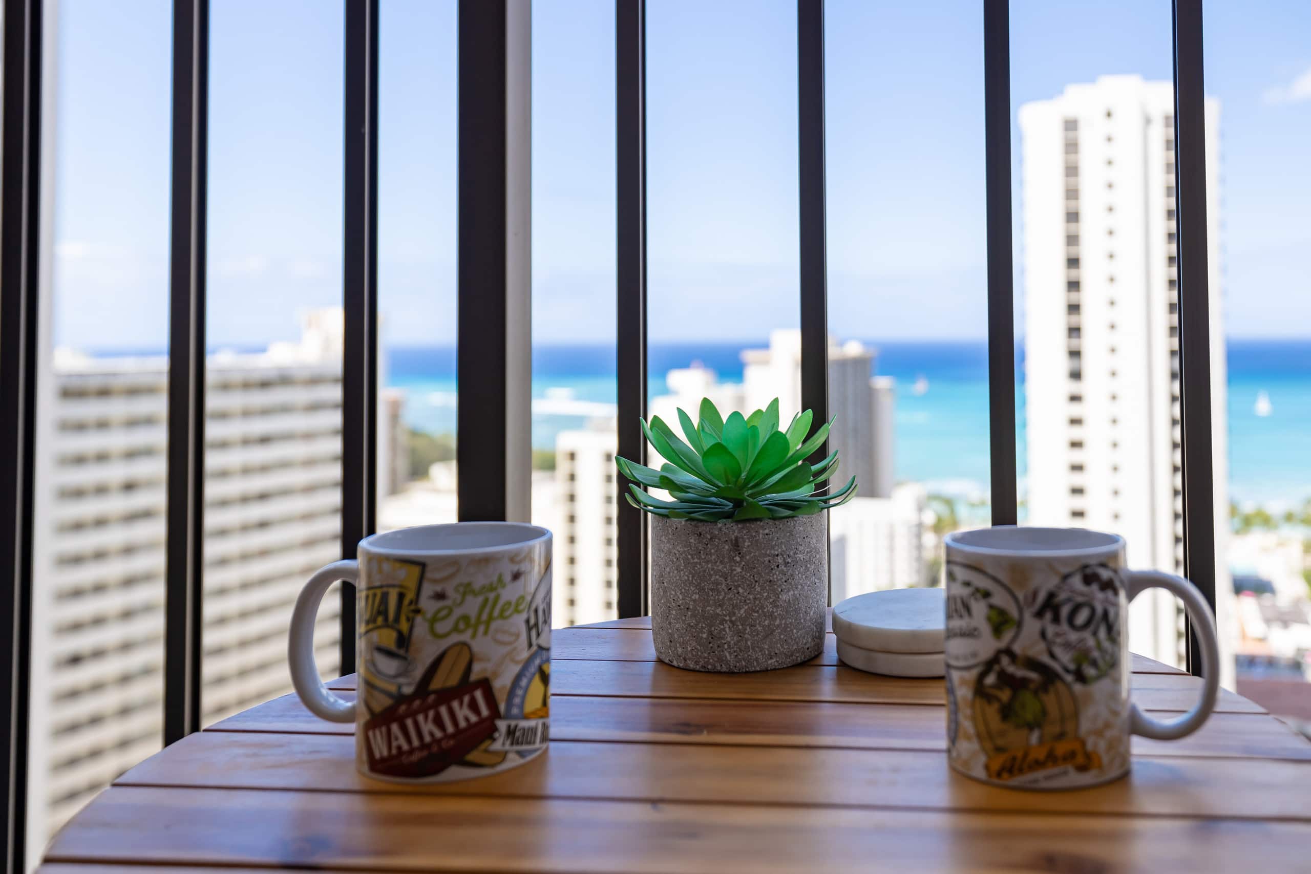 Condo in Honolulu · ★4.9 · 1 bedroom · 2 beds · 1 private bath - Image 27
