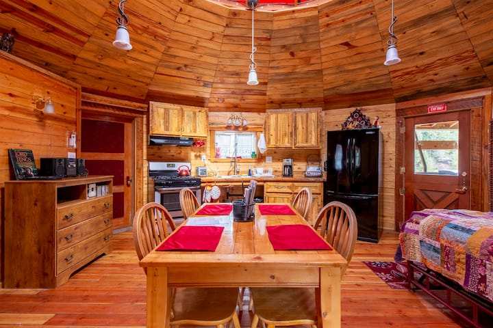 The Yurt at Rivendell Vacation Rental Yurts for Rent in White