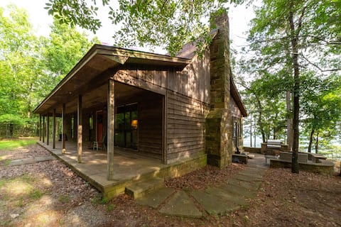Petit Jean cabin with stunning view