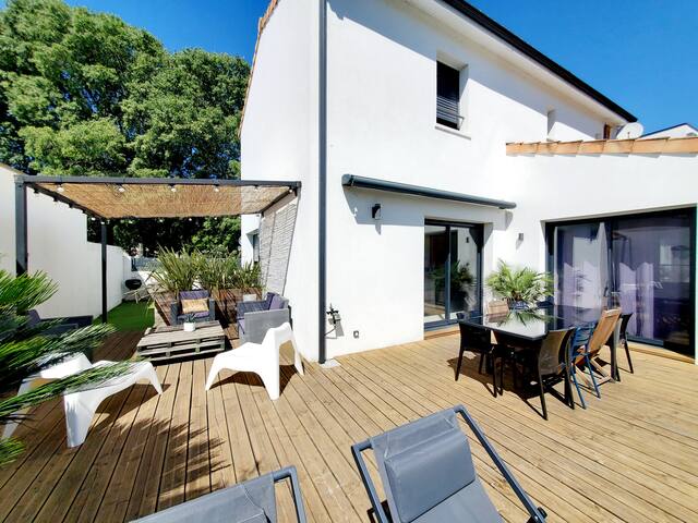 Jolie maison avec piscine chauffée et sécurisée gallery image 3