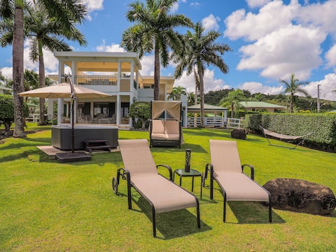 Beautiful Rooftop Getaway | Jacuzzi by Rainforest