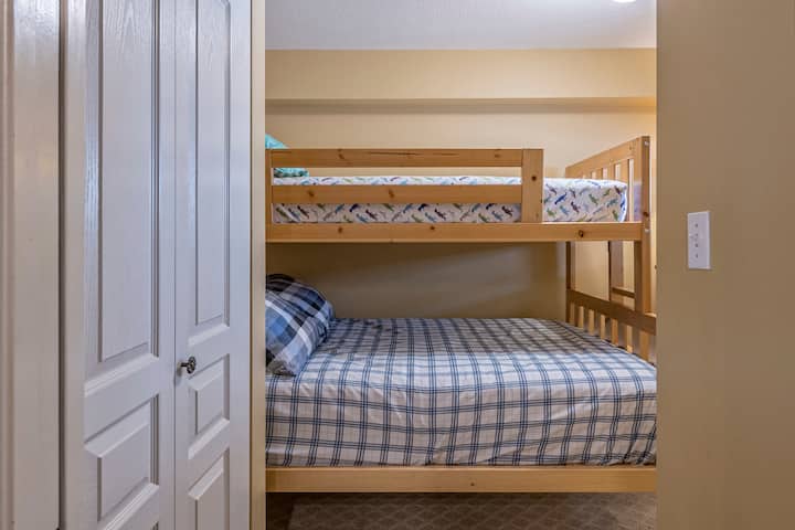 غرفة بطابقين - فردية/مزدوجة 