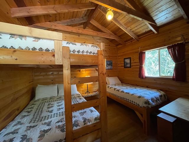 Timber Wolf Resort managed Airbnb listing 1