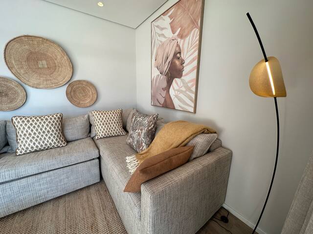 Luxury flat with huge terrace gallery image 2