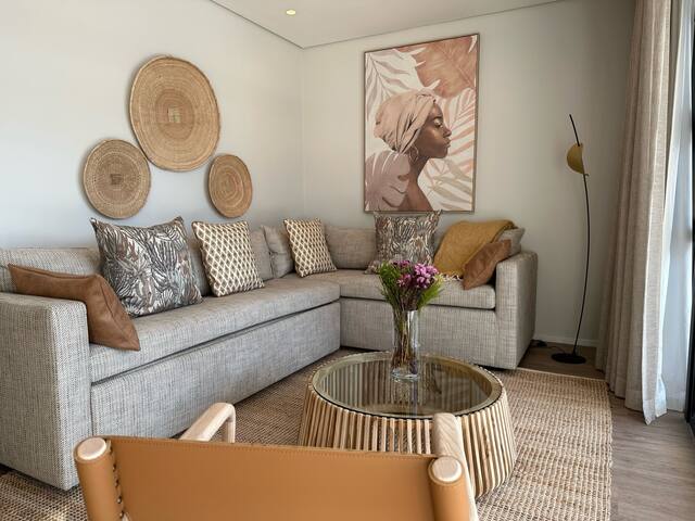 Luxury flat with huge terrace gallery image 3