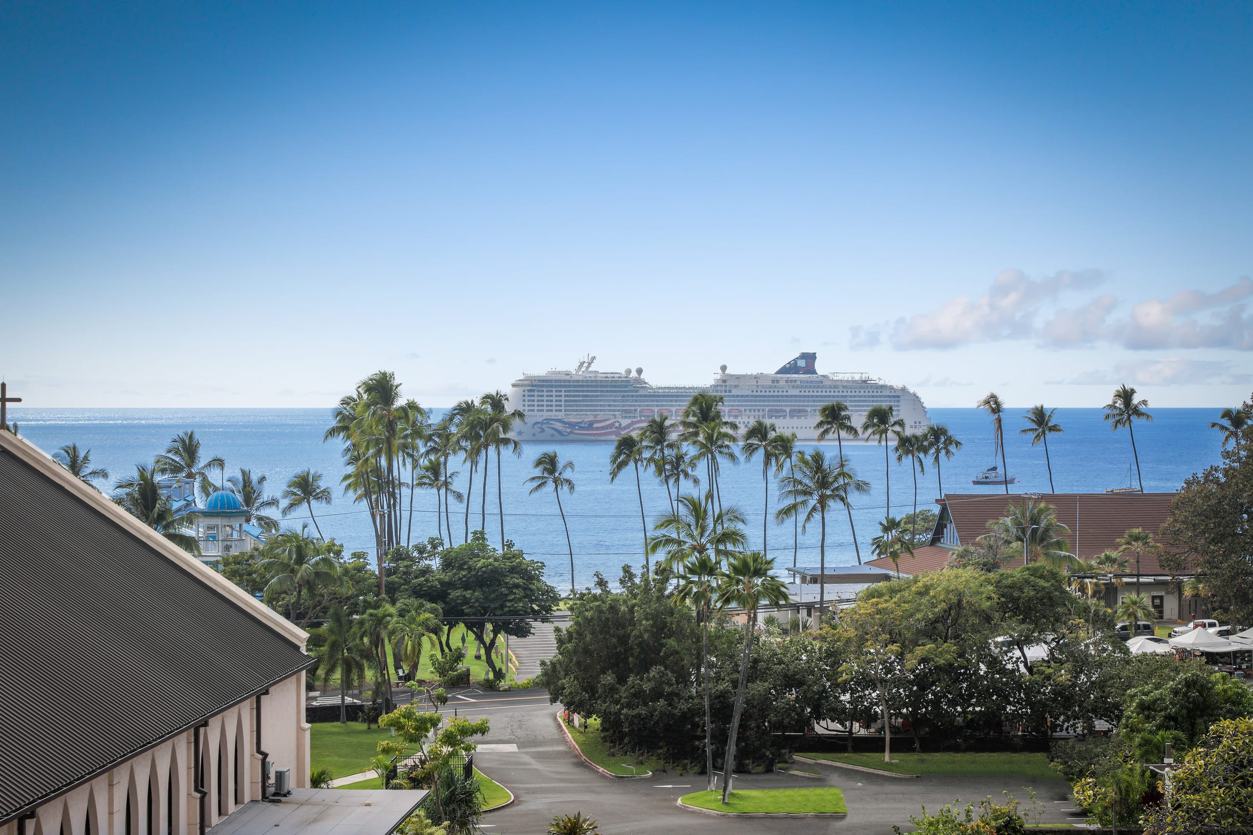 Condo in Kailua-Kona · ★4.83 · 1 bedroom · 2 beds · 1 bath - Image 1