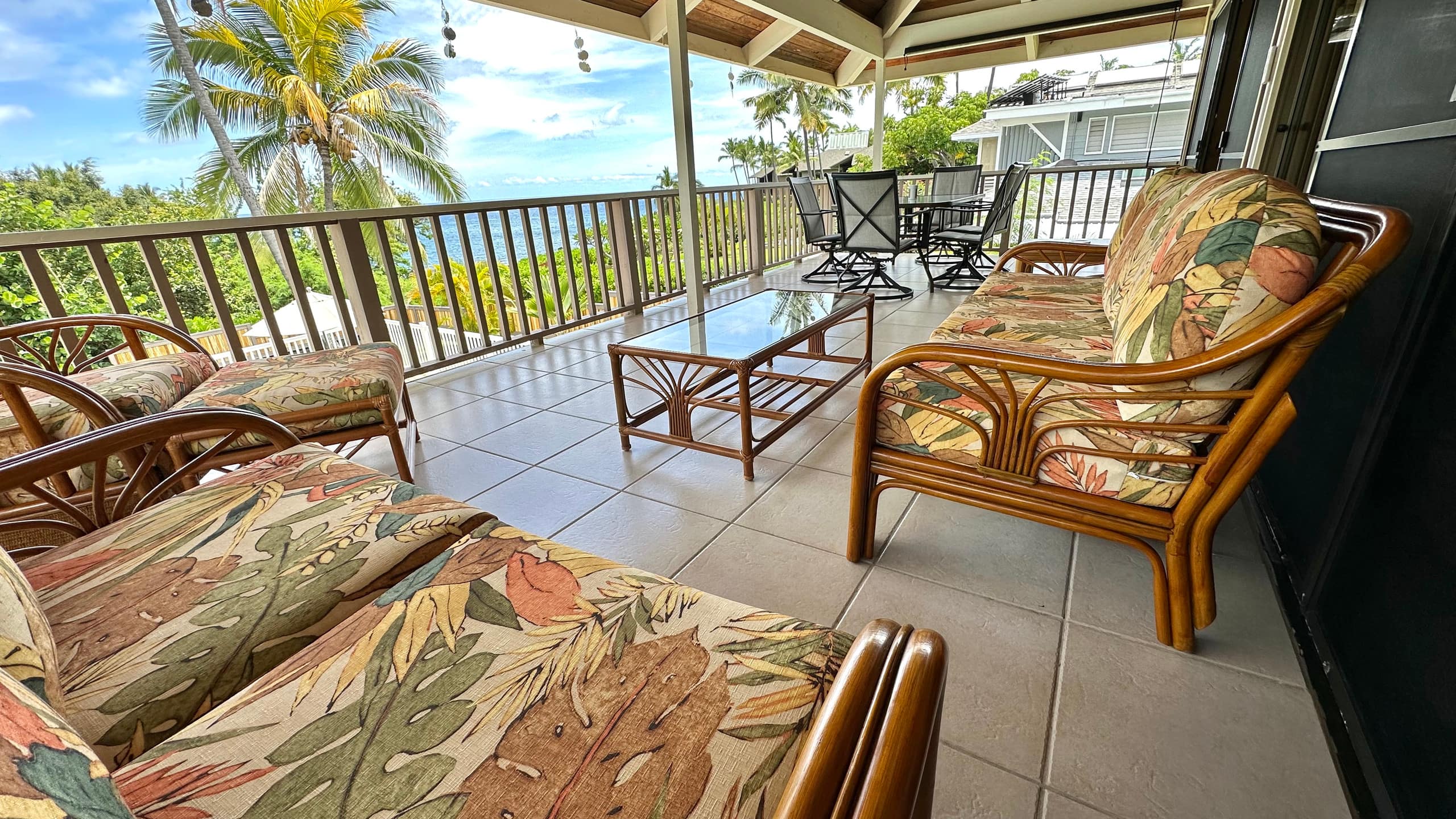 Home in Kailua-Kona · ★4.84 · 4 bedrooms · 3 beds · 2.5 baths - Image 23