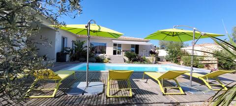Superb villa swimming pool, 5 mn from the beach