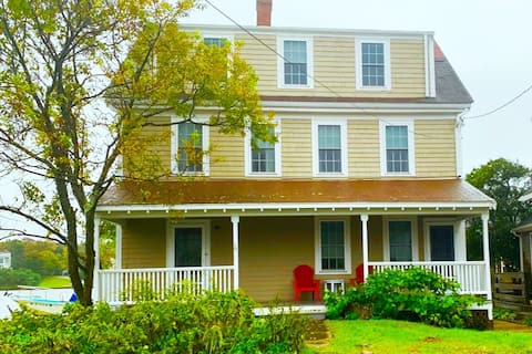 That Old House?! Historic  Beach House @Pond/Ocean