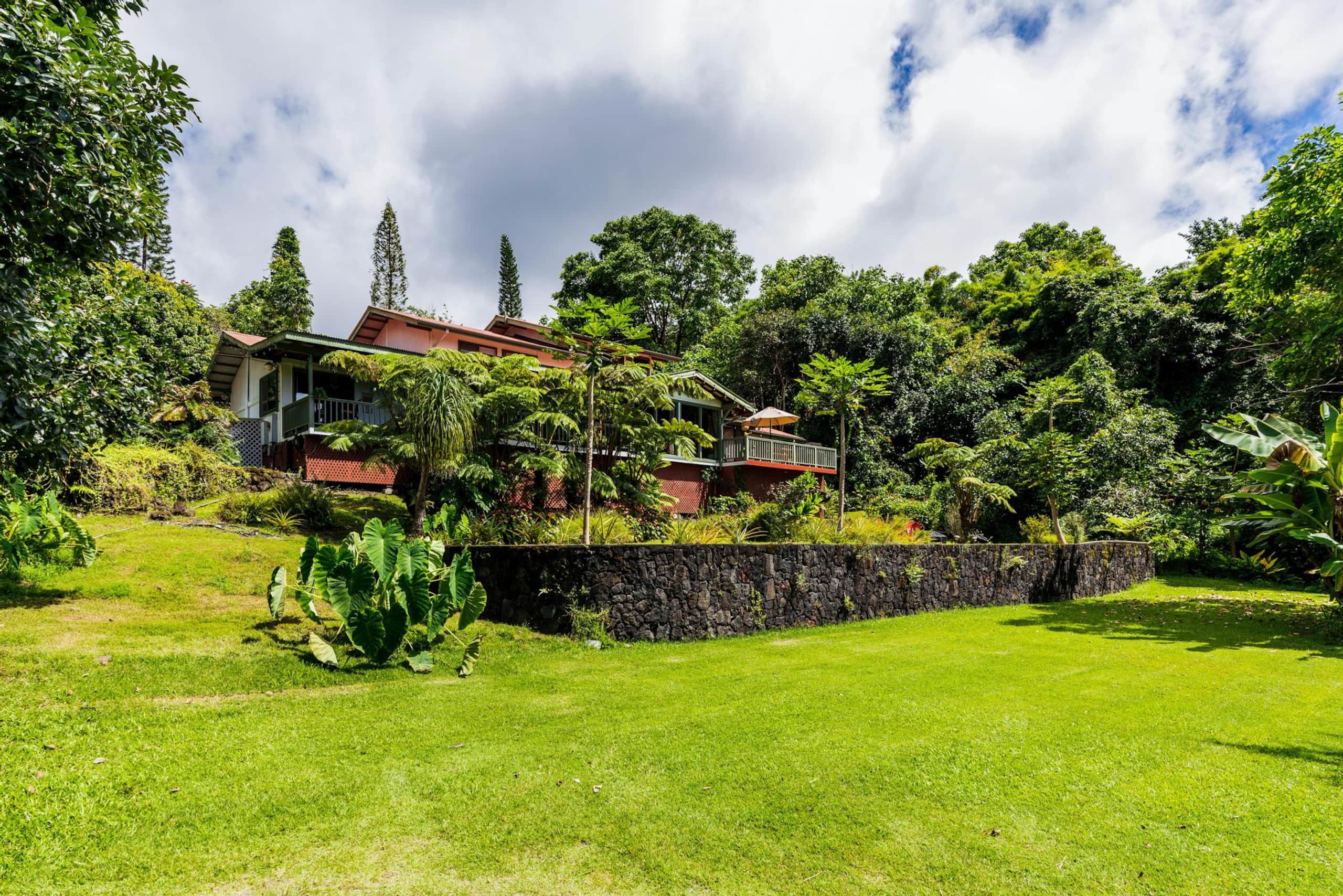 Zen Sanctuary, Jungle Vibes on Mountainside - Photo 35
