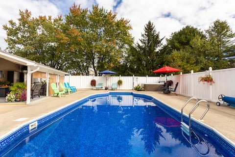 HotTub/Pool, king bed, between Lk George/Saratoga
