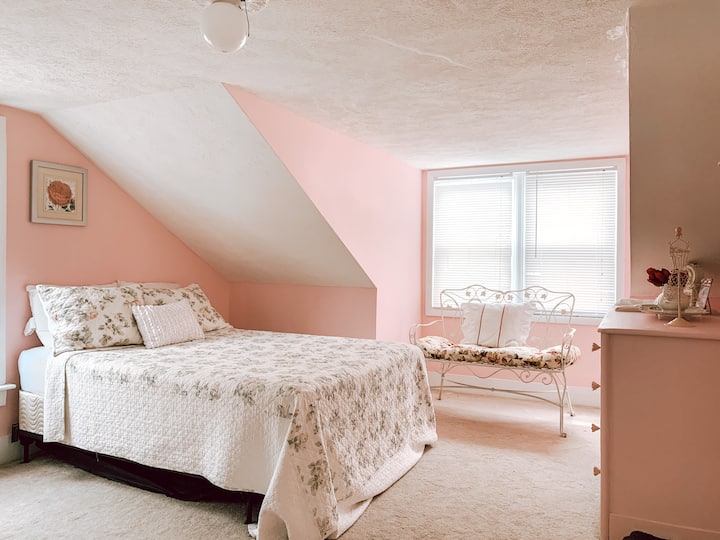 Chumba #3- Chumba cha Kulala