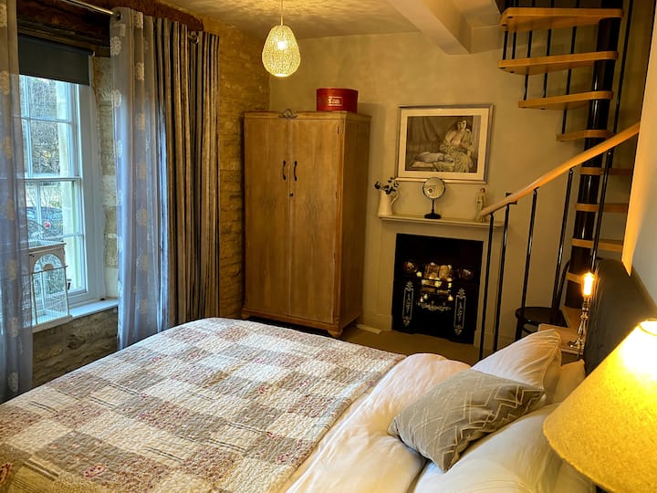 Historic Coachmans Quarters