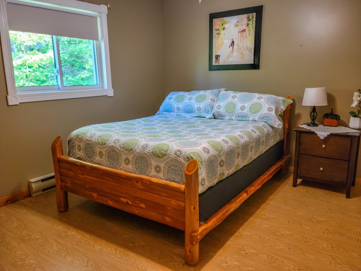 卧室1

请自备所有必要的床上用品（床单、枕套、被褥） 