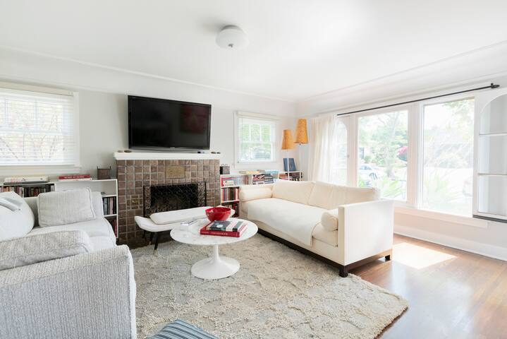 Casa de Palma Resort Creative Oasis LuxuryWalkable gallery image 5