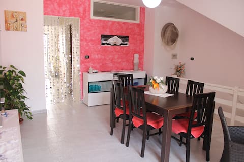 Annuncio Airbnb popolare: LORY's house in Salento a Alessano
