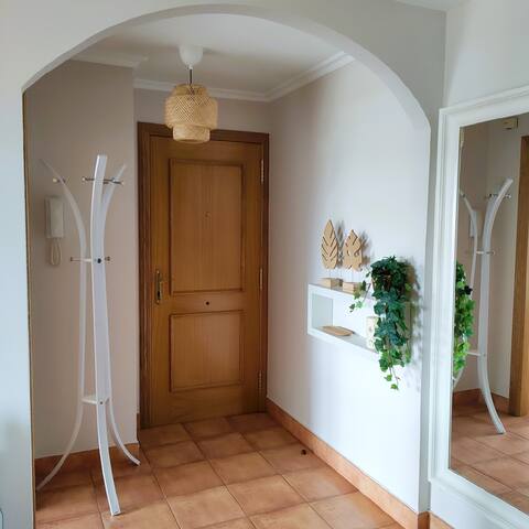 Popular Airbnb listing: Comfortable penthouse in Portonovo-Sanxenxo in Sanxenxo