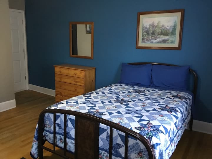 to 1887 Place Room 3 Houses for Rent in Lyons, Nebraska