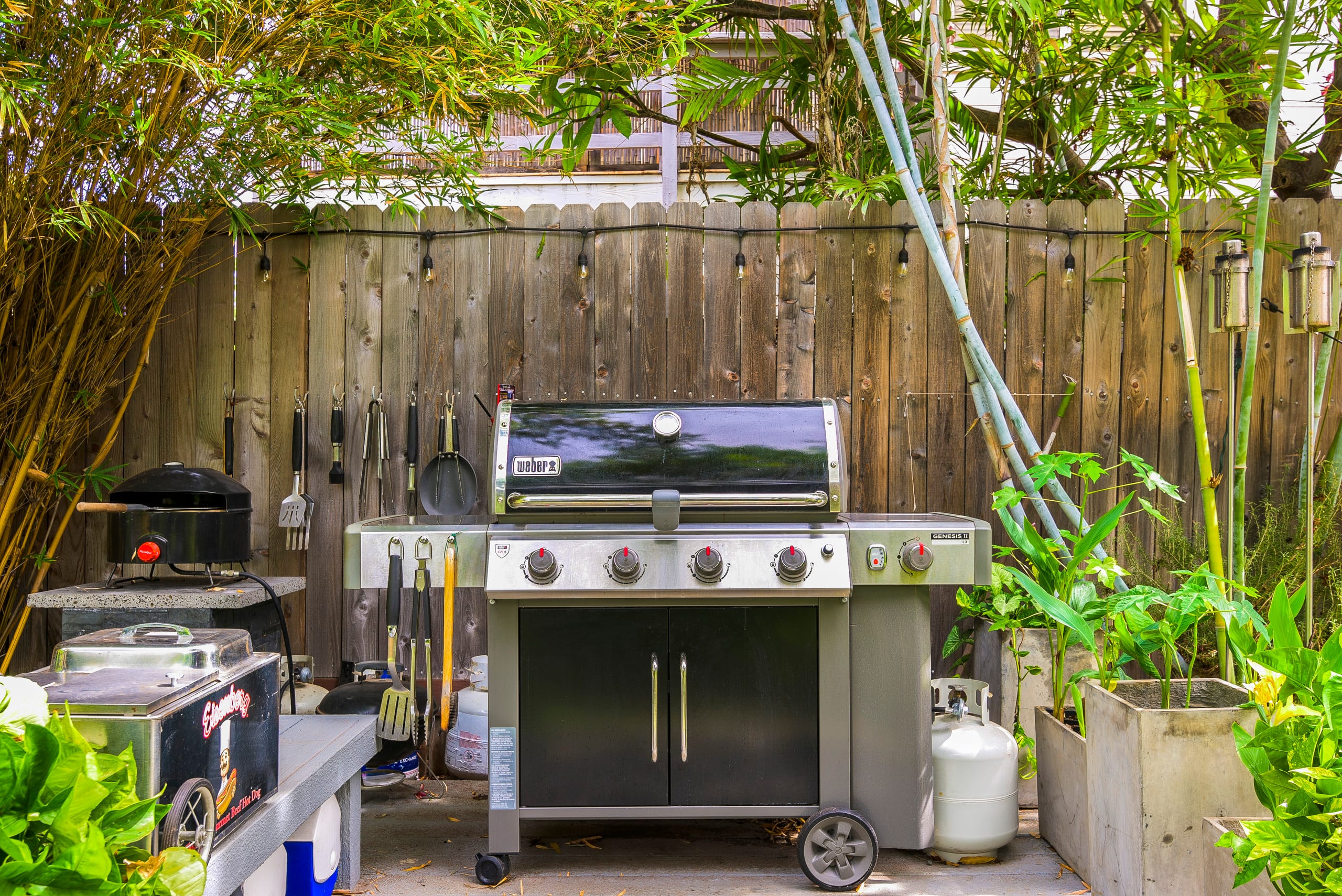 Romantic Suite | Tropical Escape | BBQ & Hot Tub - Image 8