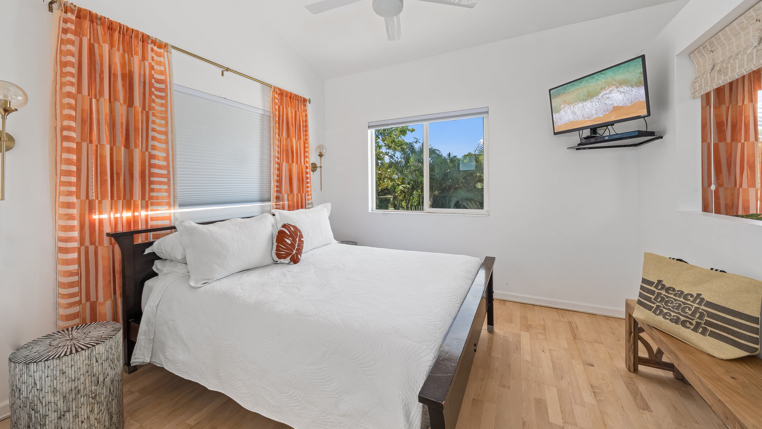 Romantic Suite | Tropical Escape | BBQ & Hot Tub - Image 90