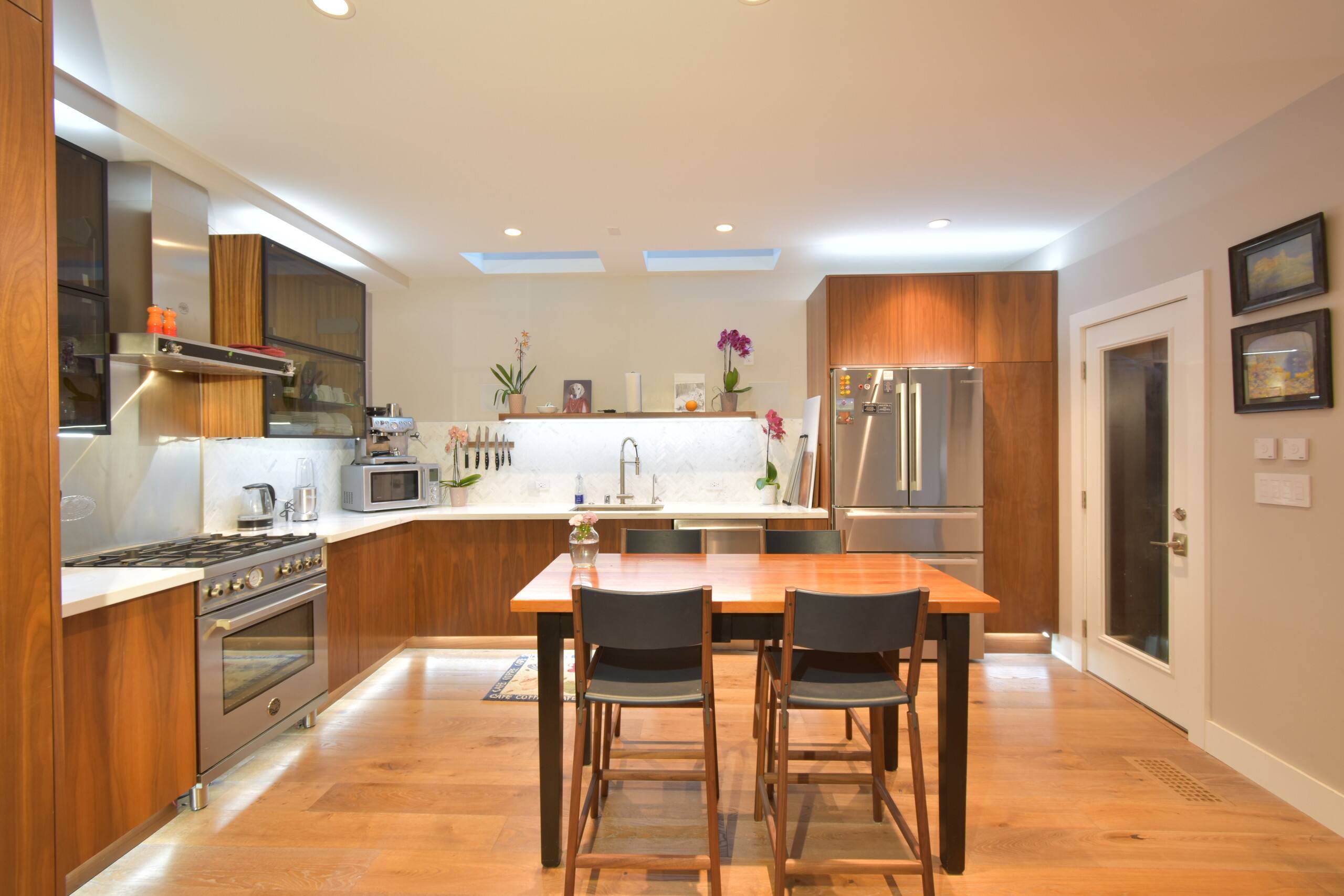Home in San Francisco · ★4.88 · 1 bedroom · 1 bed · 1 bath - Image 18