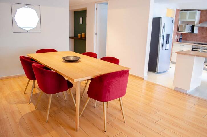 Capitalia | Luxurious 3BR Condo with Amenities gallery image 3