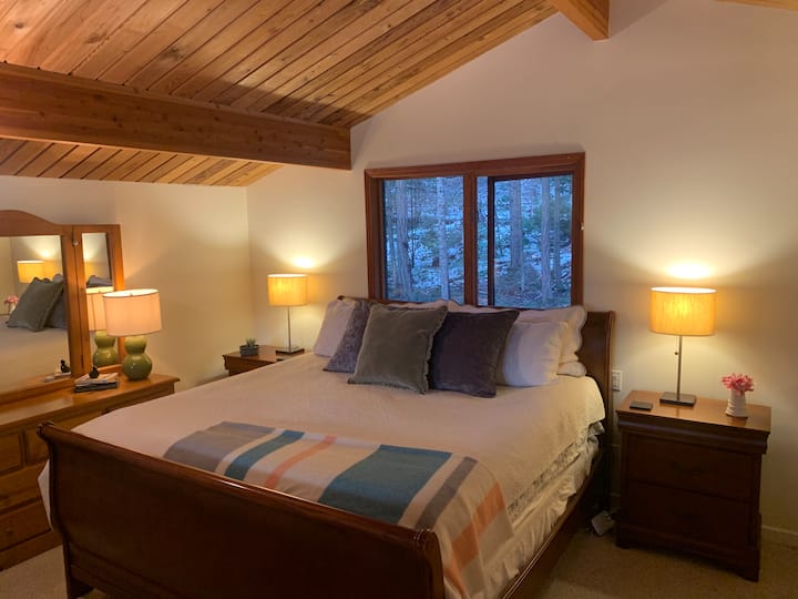 Dhomë gjumi loft