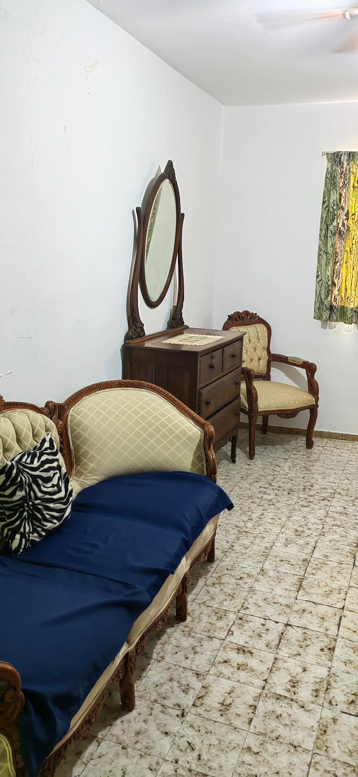 Casa Independiente, Cómoda Nice ÷ Chapu & Minerva. - Guadalajara, México