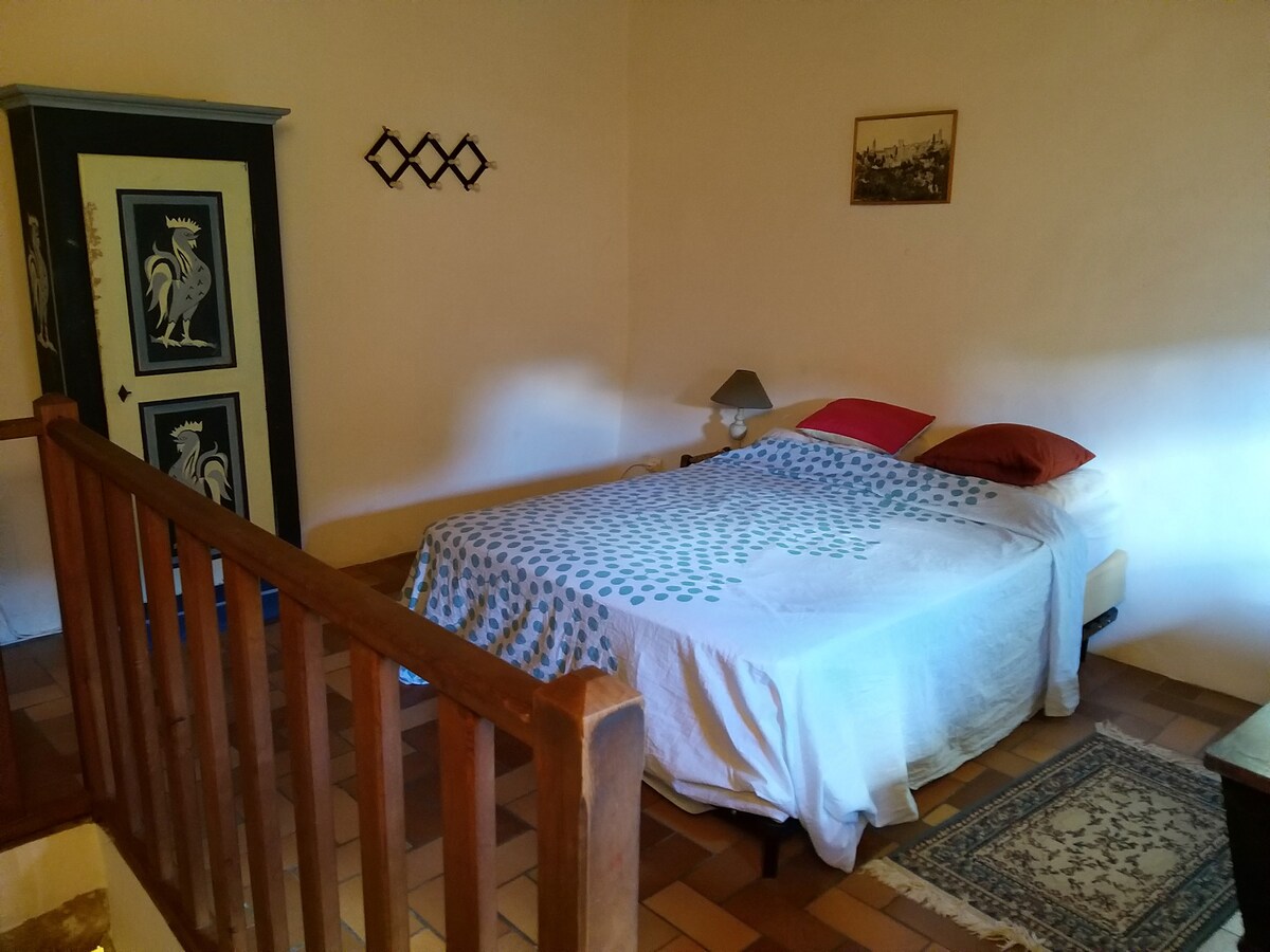 საძინებელი 3