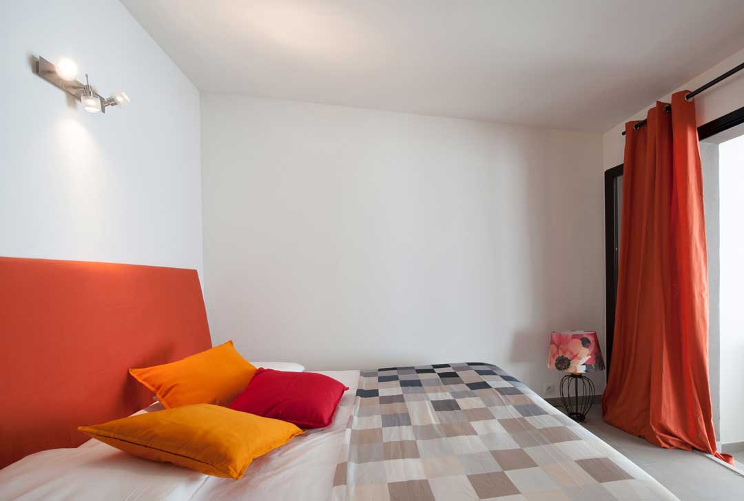 Chambre orange RDC