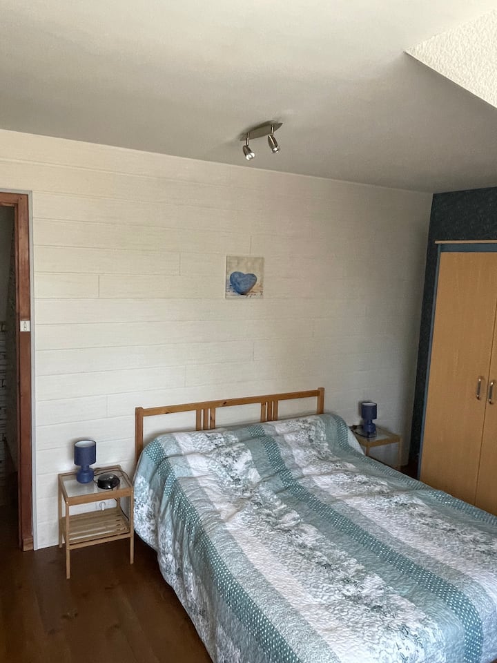 غرفة النوم 1