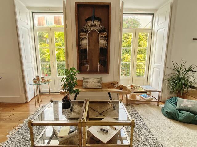 Sunny and Spacious Townhouse in Santos – Peaceful gallery image 4