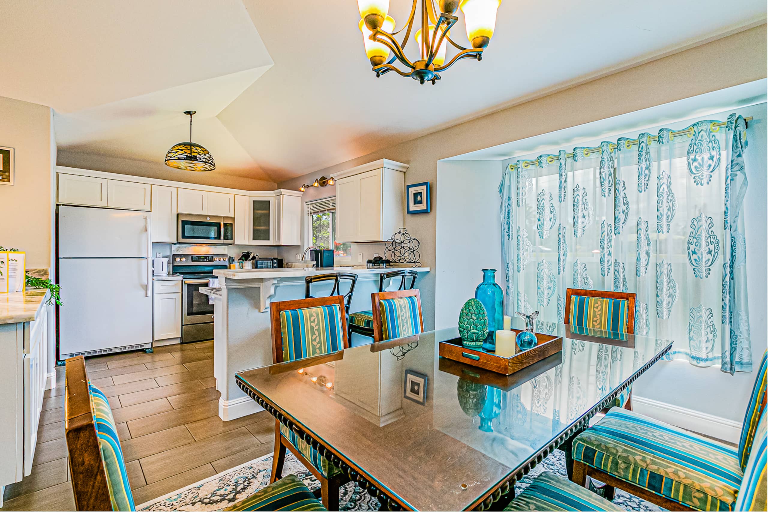 Home in Keaau · ★4.67 · 3 bedrooms · 5 beds · 2 private baths - Image 10