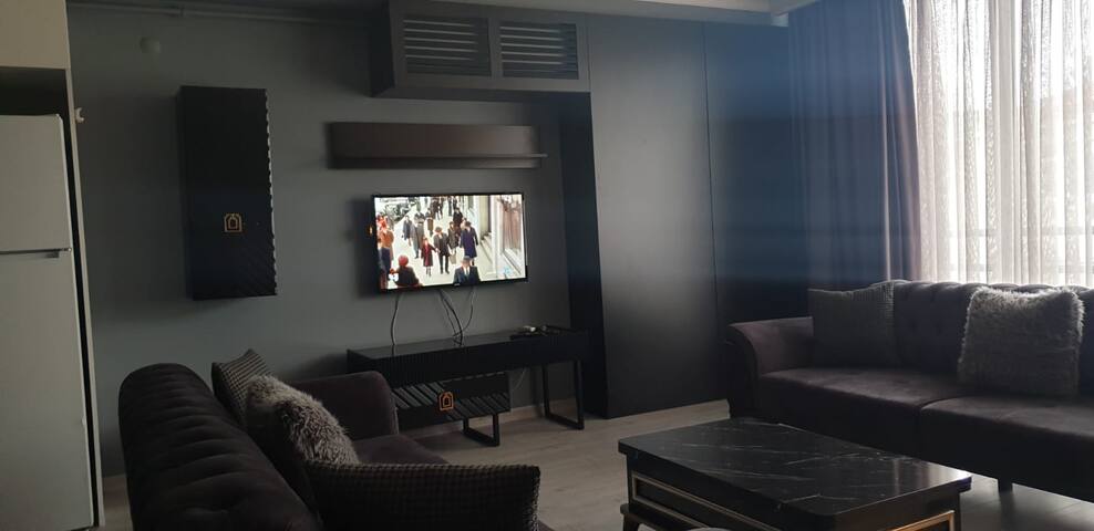 Close to Cevahir Mall, with city view terrace, 2+1 gallery image 4