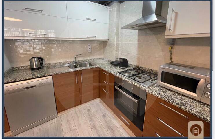 Close to Cevahir Mall, with city view terrace, 2+1 gallery image 5