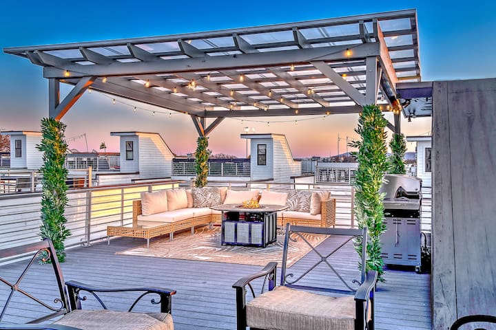 A7*) Grand Ole Gulch Home – Walk to Bars