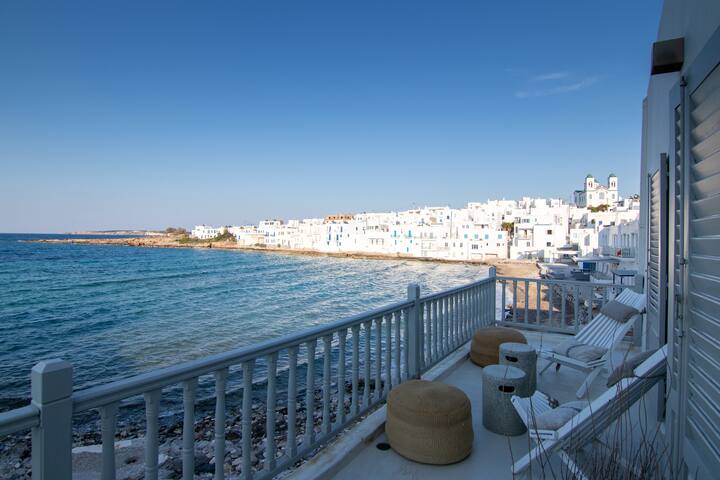 Giacomo Home by Rocks Estates gallery image 2